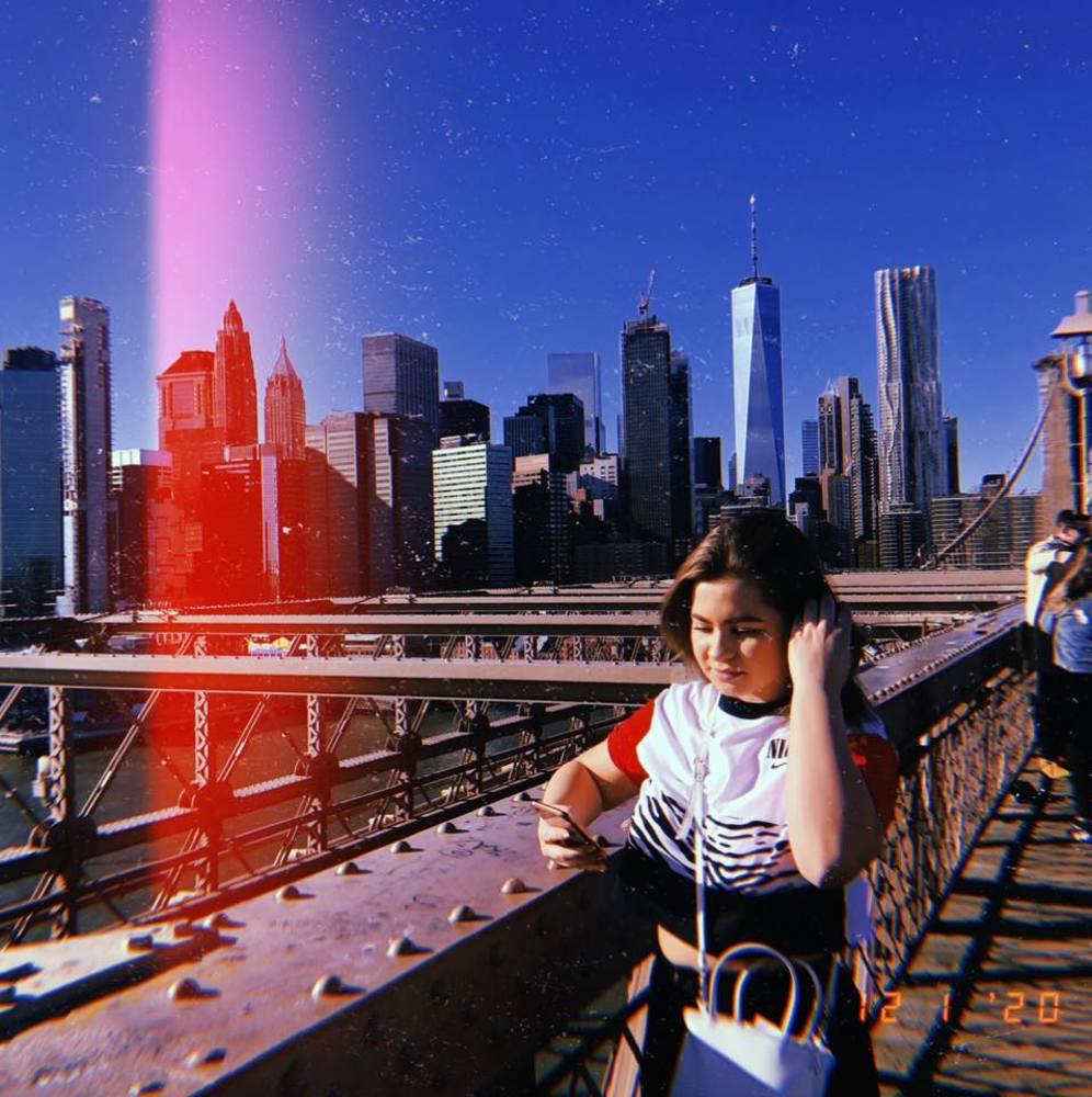 Meet your Posher, Julia